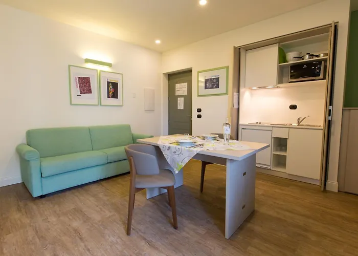 Hotel Al Campanile - Luxury Suites & Apartments