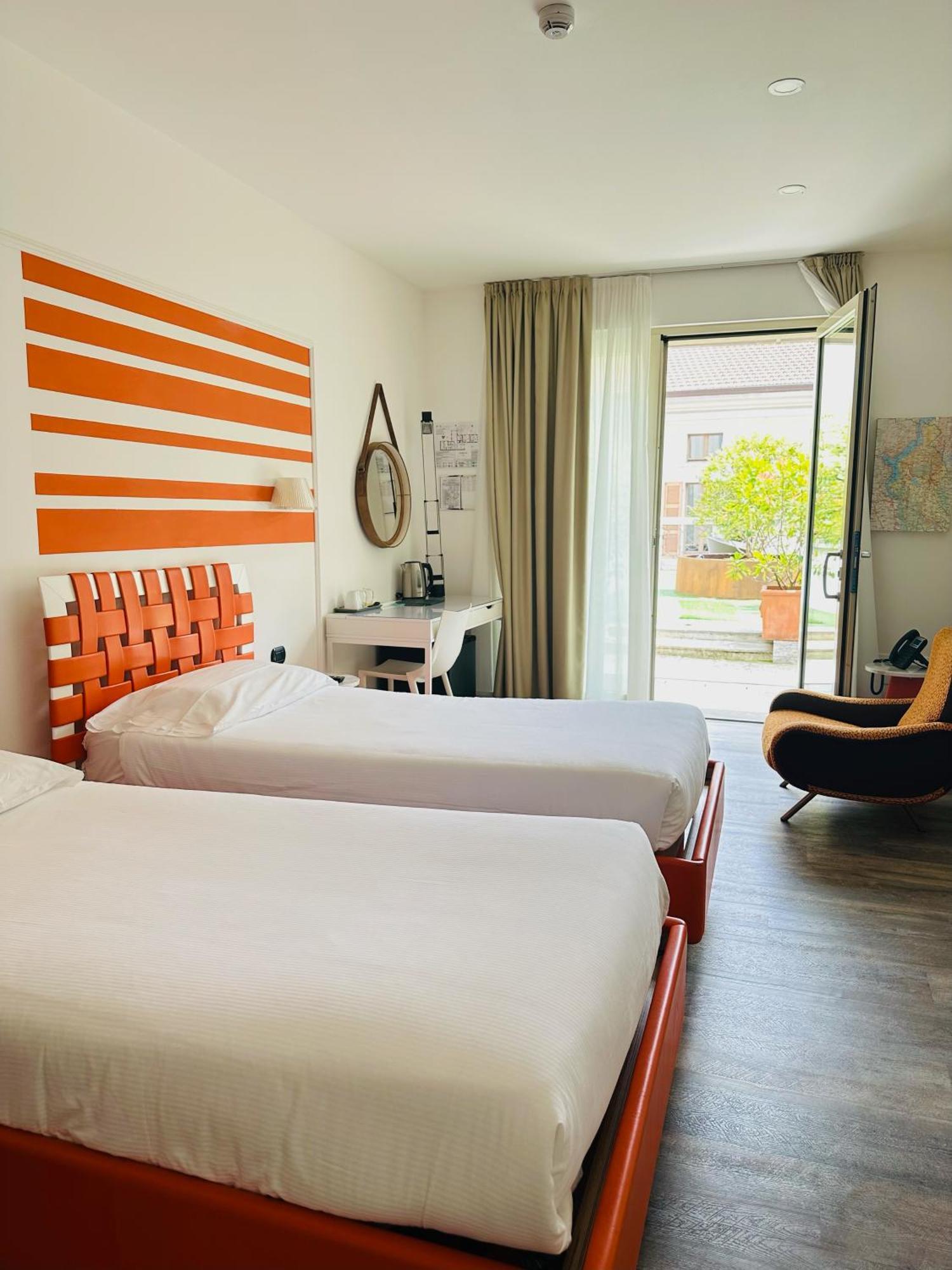 Al Campanile & Hotel