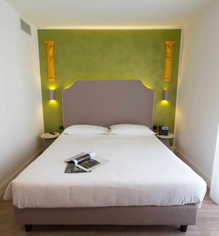 Al Campanile & Hotel 3*